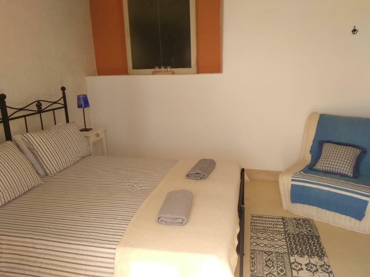 Bed and Breakfast Alicudi Giardino Dei Carrubi- Al Gradino 365 Exterior foto